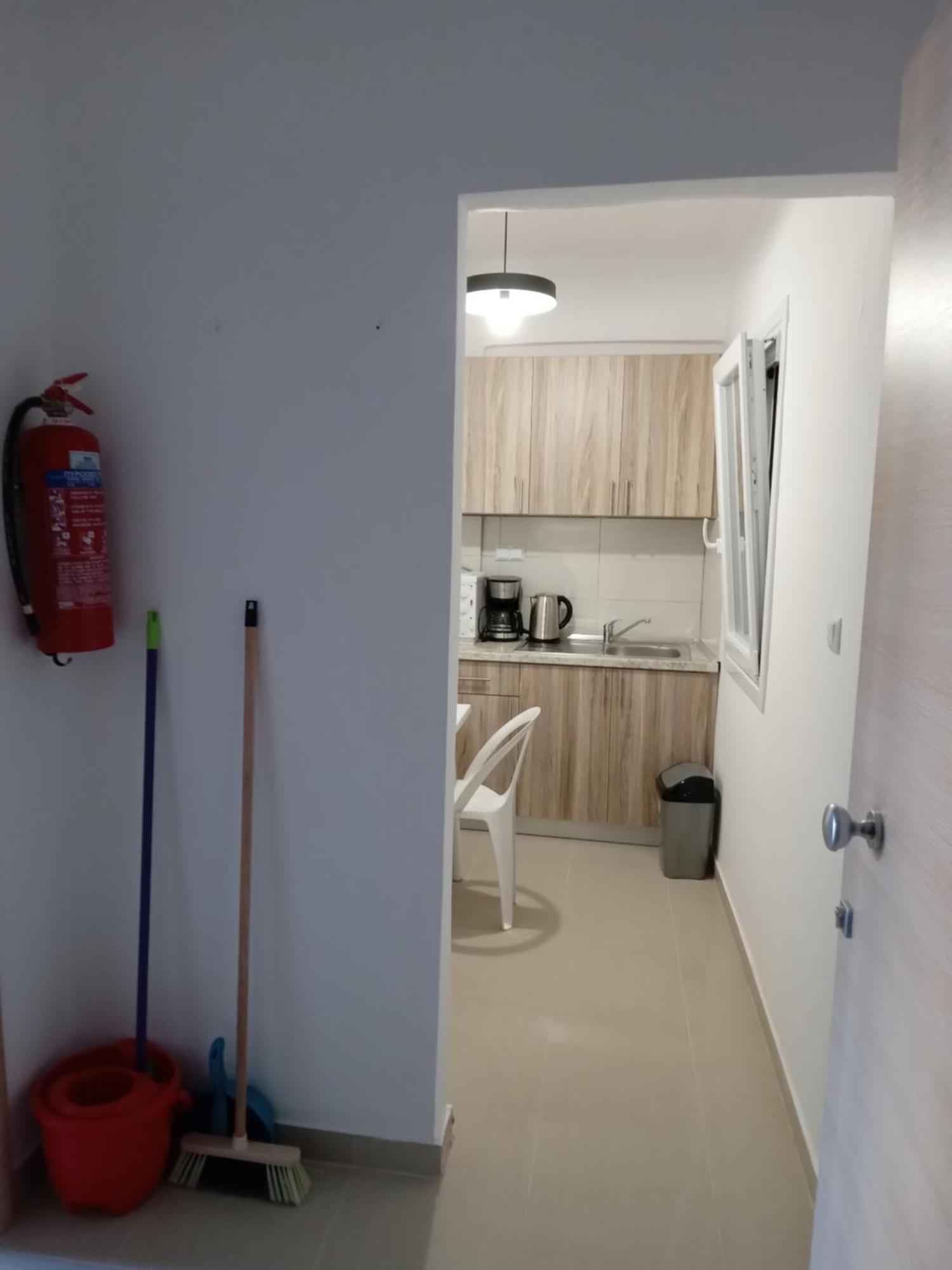 Leonidas Apartments Nea Peramos  Luaran gambar