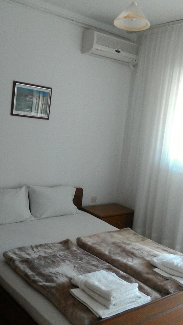 Leonidas Apartments Nea Peramos  Luaran gambar