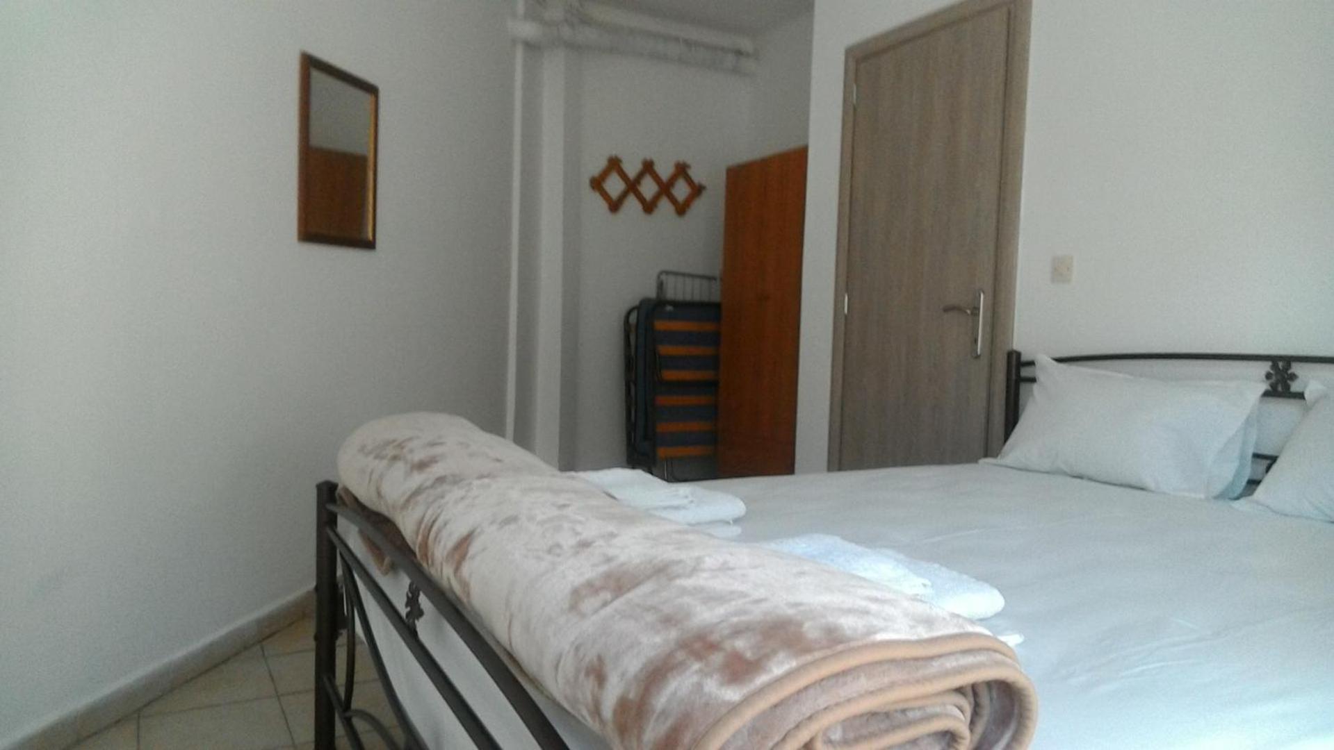 Leonidas Apartments Nea Peramos  Luaran gambar