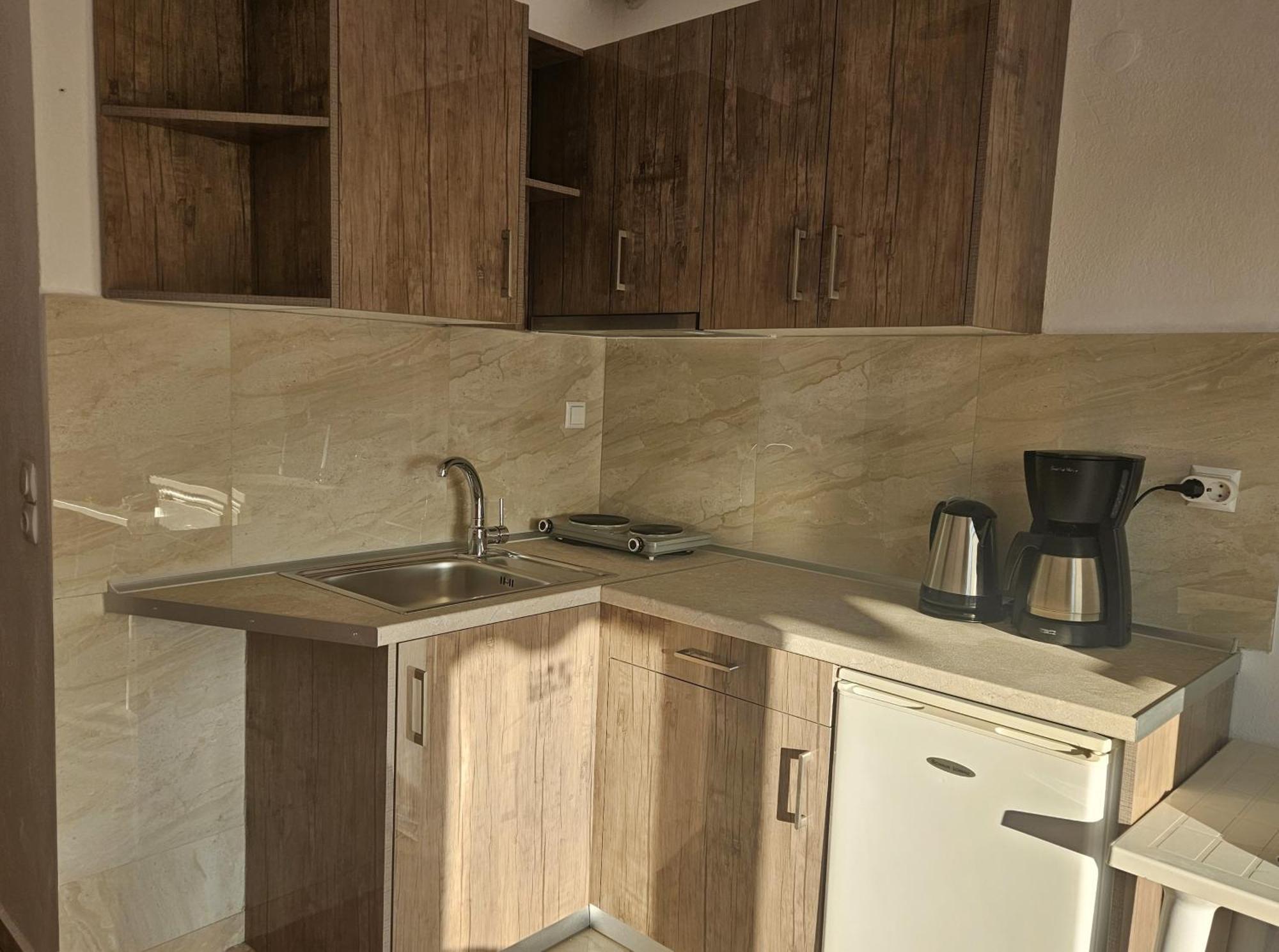 Leonidas Apartments Nea Peramos  Luaran gambar